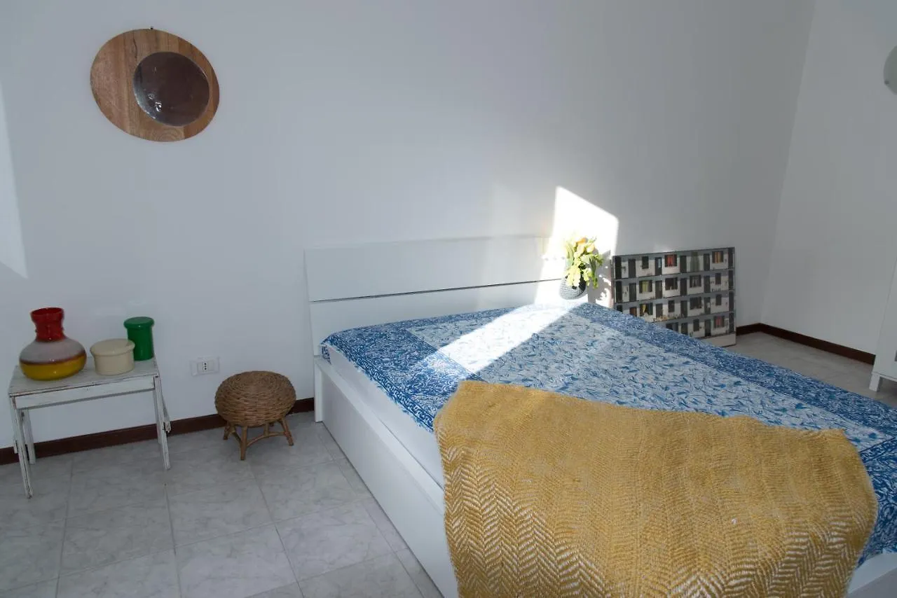 Old Milan Style House Apartment Italy